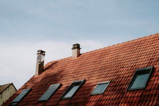Réalisations toiture en tuiles : chantiers Terreal Rully et TBF