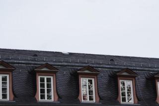 Fenêtre de toit, bien la choisir pour valoriser un logement
